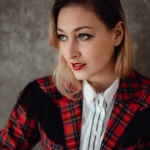 Meet your Posher, Marie